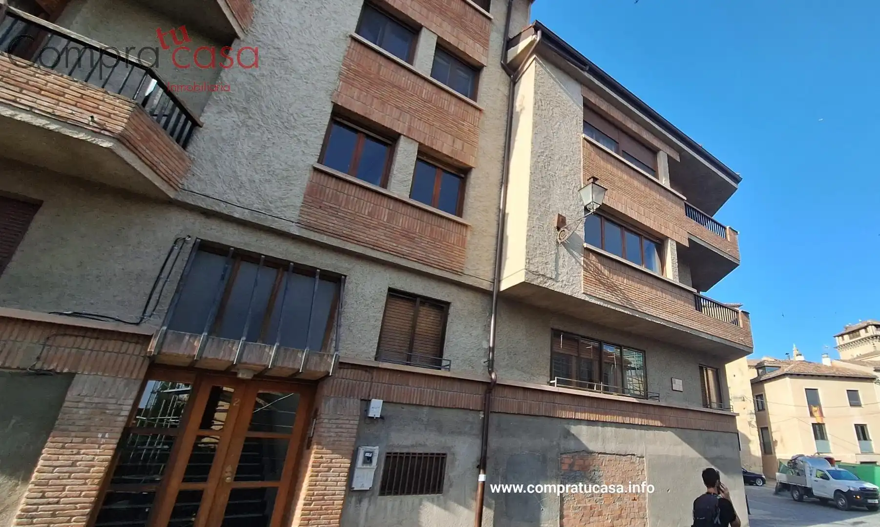Vista exterior de Pis de lloguer en Segovia amb Calefacció, Terrassa i Moblat