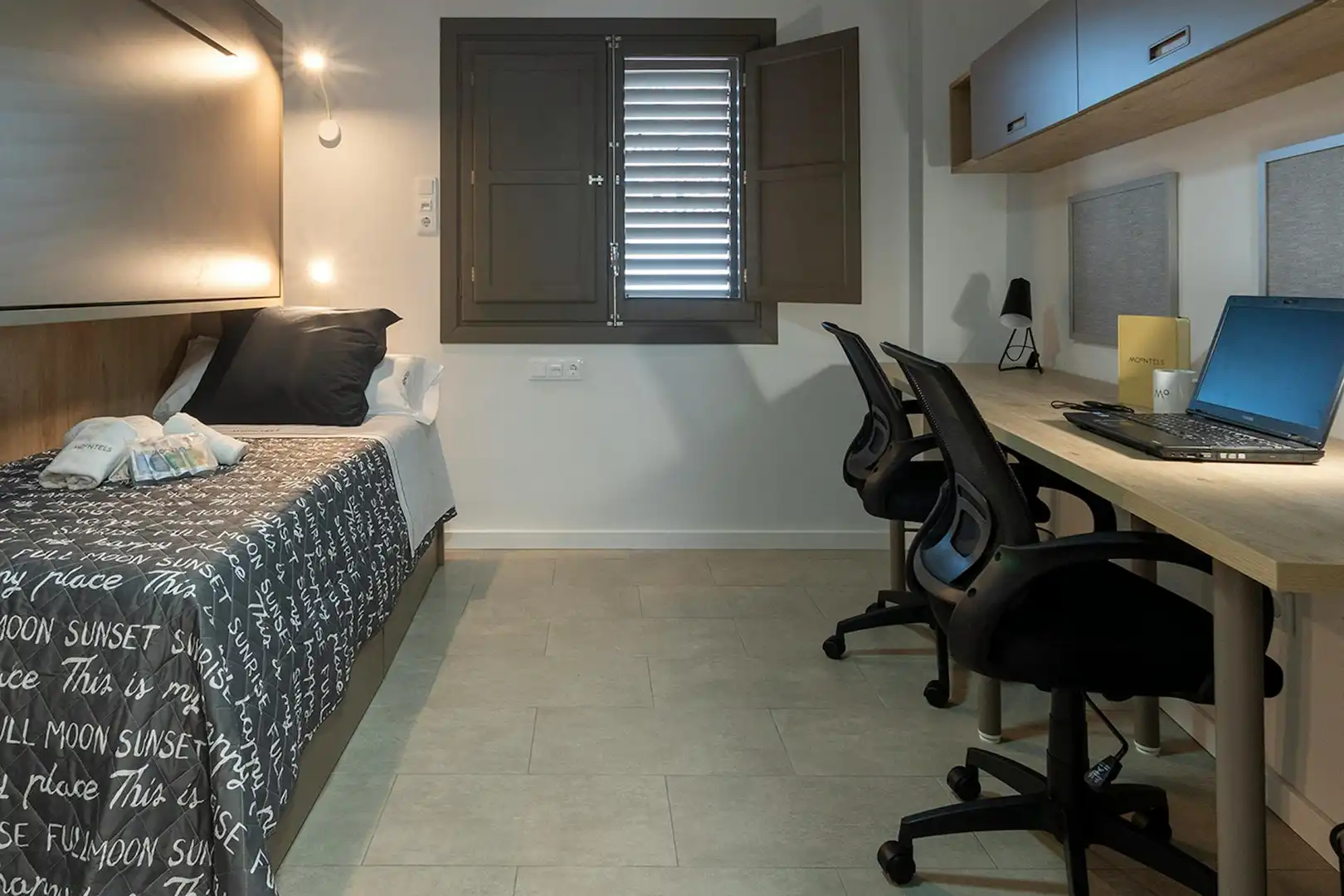Habitación de Piso para compartir en  Valencia Capital con Aire acondicionado y Amueblado