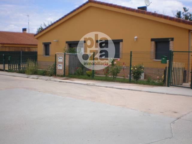 Casa-chalet en Venta en JOSÉ IGNACIO RAMOS en Modúbar de la Emparedada