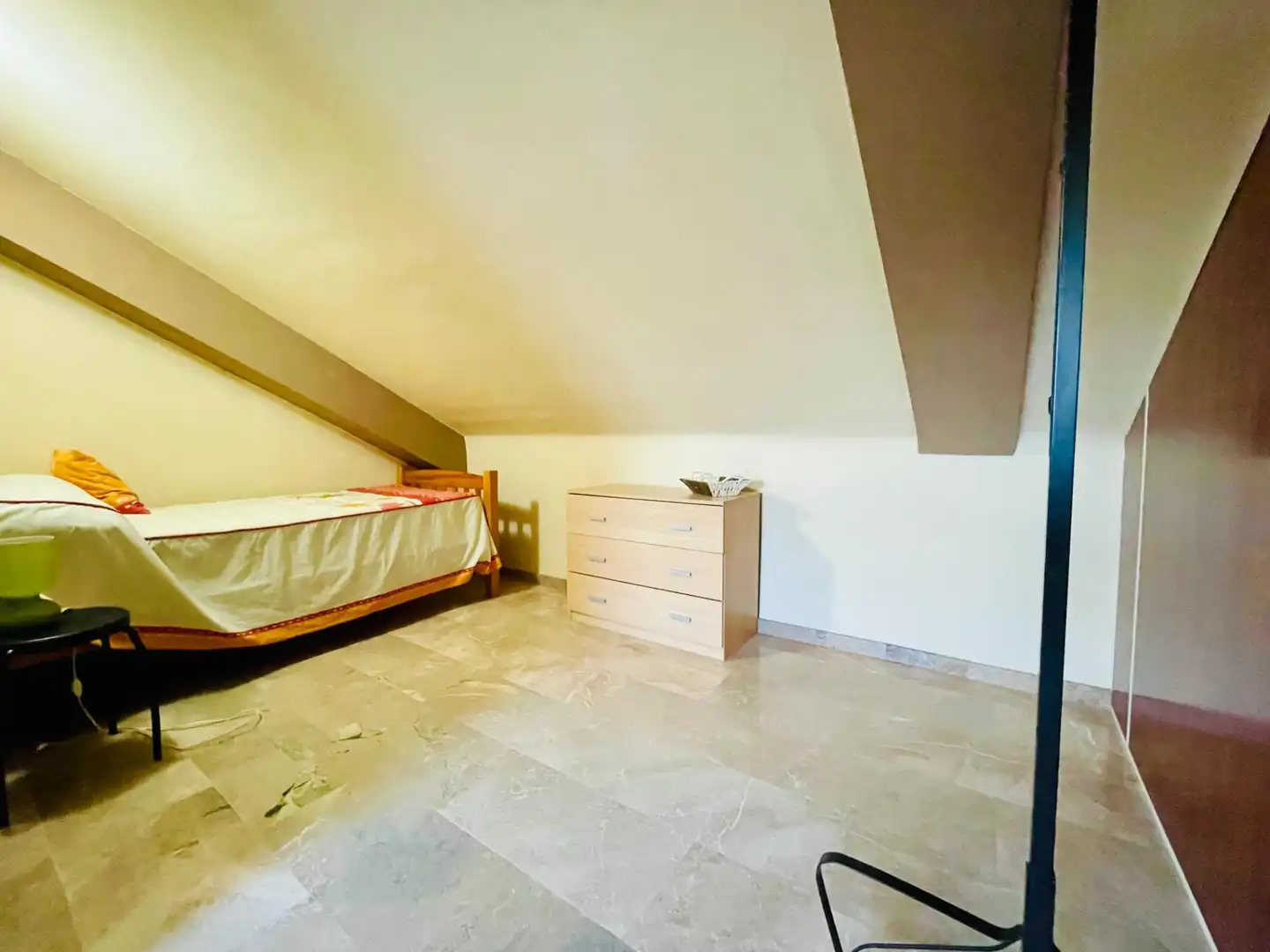 Dormitori de Dúplex en venda en Córdoba amb Calefacció, Terrassa i Balcó