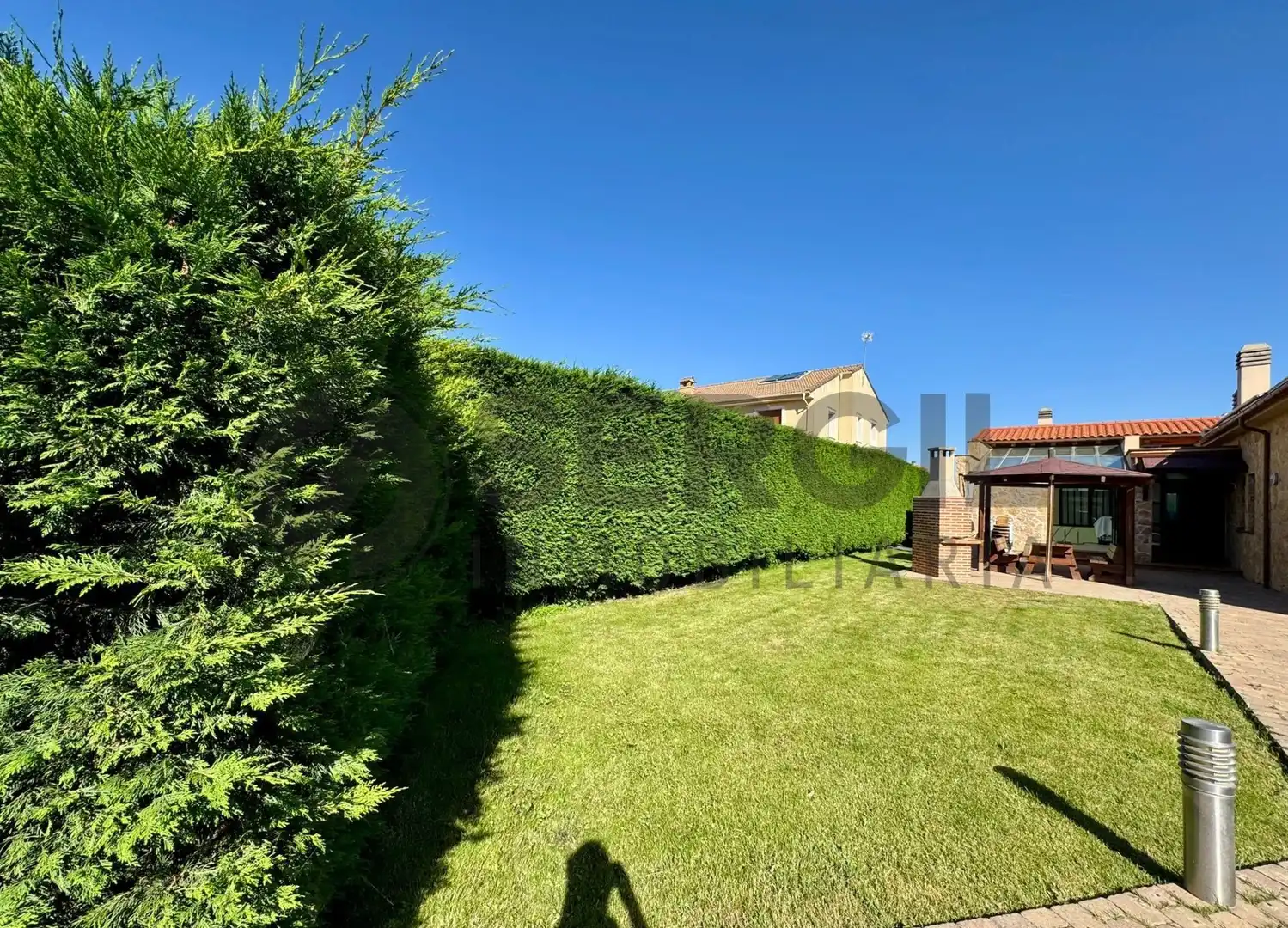Casa o xalet en venda en Palazuelos de Eresma amb Calefacció, Jardí privat i Traster