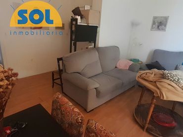 Piso con balcón en venta en Calle Fuentes