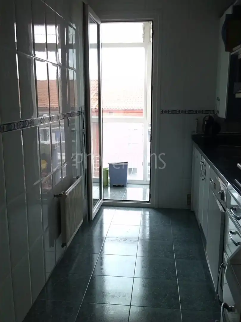 Kitchen of Flat for sale in Bilbao 