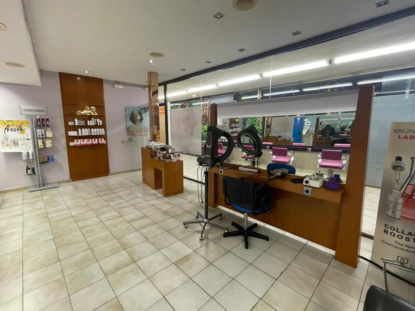 Business premises for sale in Centre Vila, imagen 3