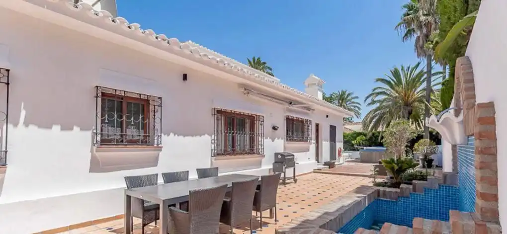Exterior view of Houses for rent in Marbella  with Terrace and Swimming Pool