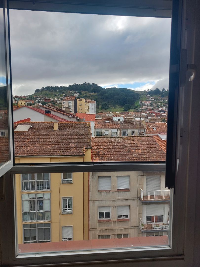 Vista exterior de Piso en venta en Ourense Capital  con Calefacción, Trastero y Amueblado
