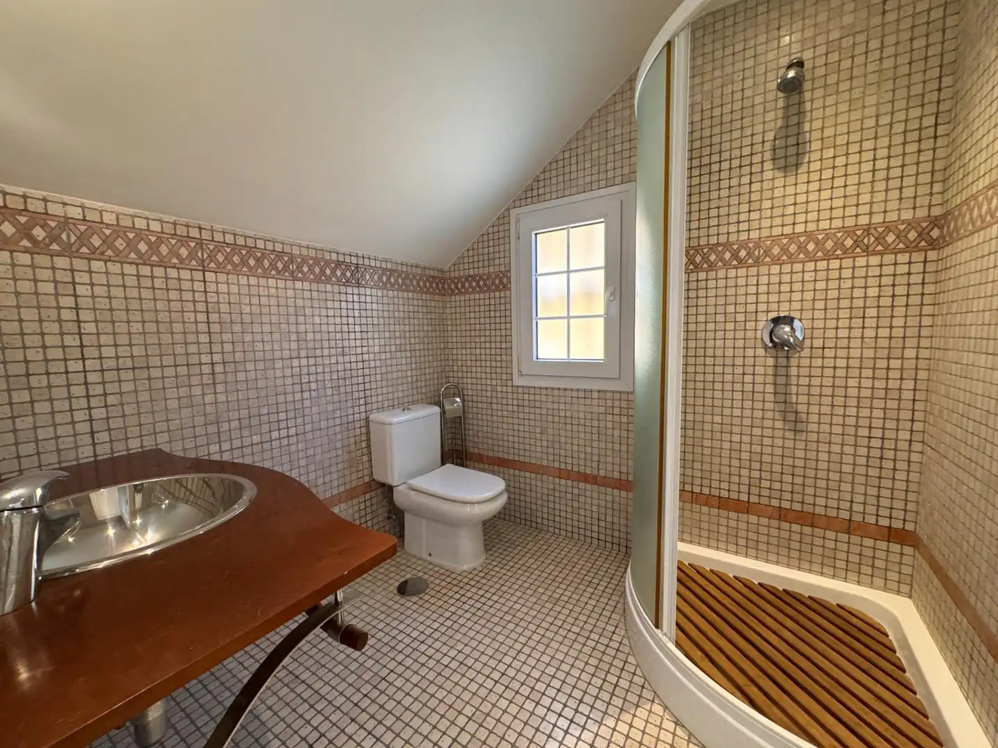Bathroom of Houses for sale in Benalmádena  with Air Conditioner, Heating and Private garden