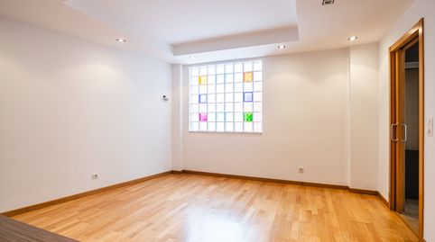 Foto 3 von Wohnung zur Miete in San Martín del Rey Aurelio - Cl Colon, 1, San Martín del Rey Aurelio, Asturias
