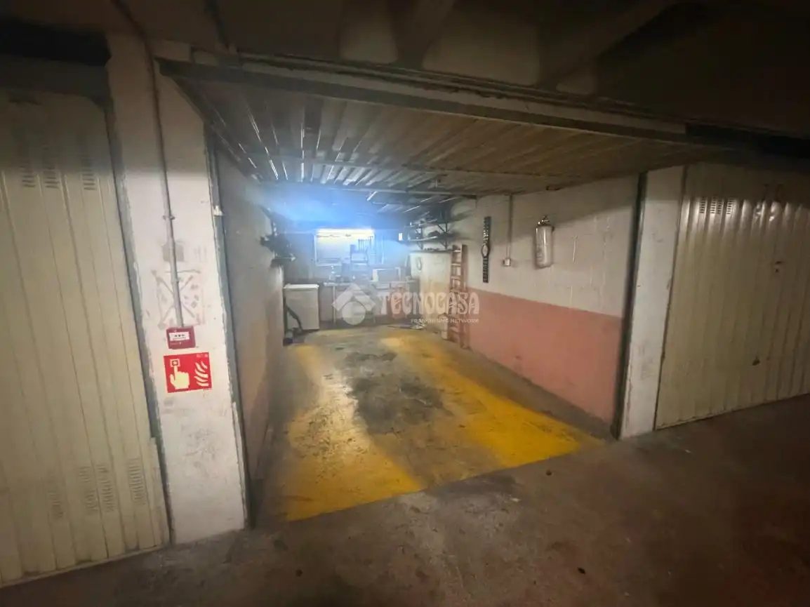 Parking de Piso en venta en Santander con Calefacción, Parquet y Trastero