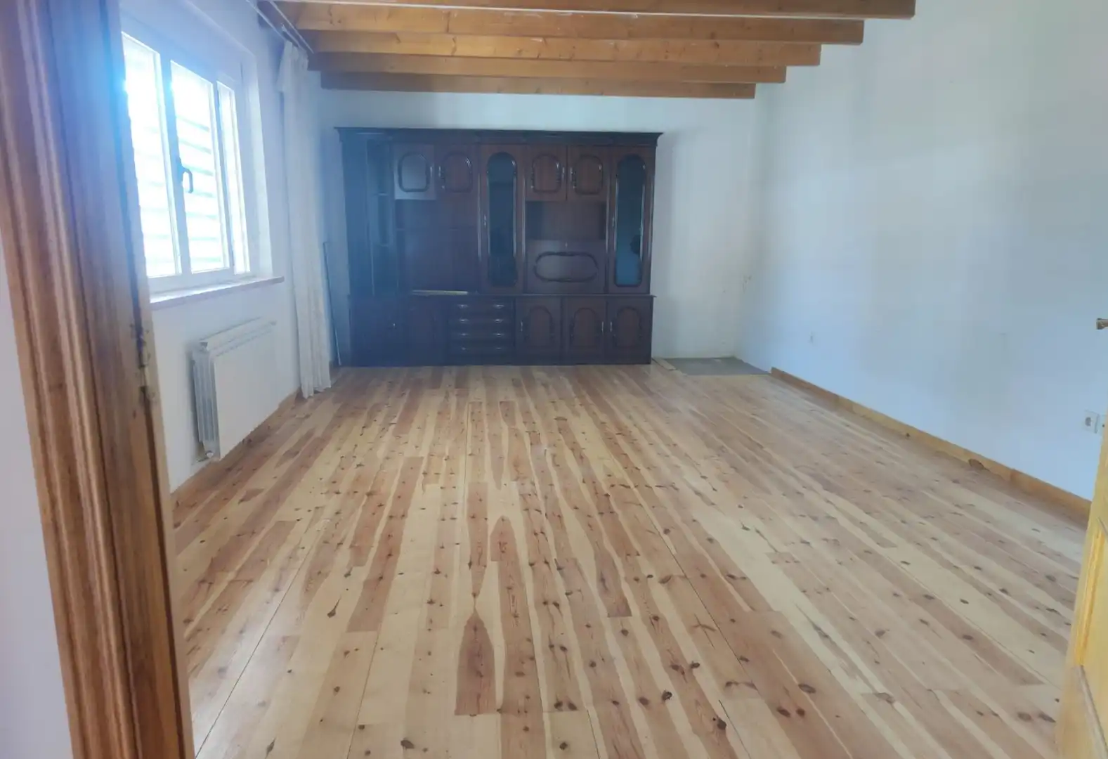 Wohnzimmer von Haus oder Chalet zum Verkauf in Alija del Infantado mit Privatgarten und Parkett
