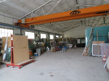 Industrial building for sale in Pego