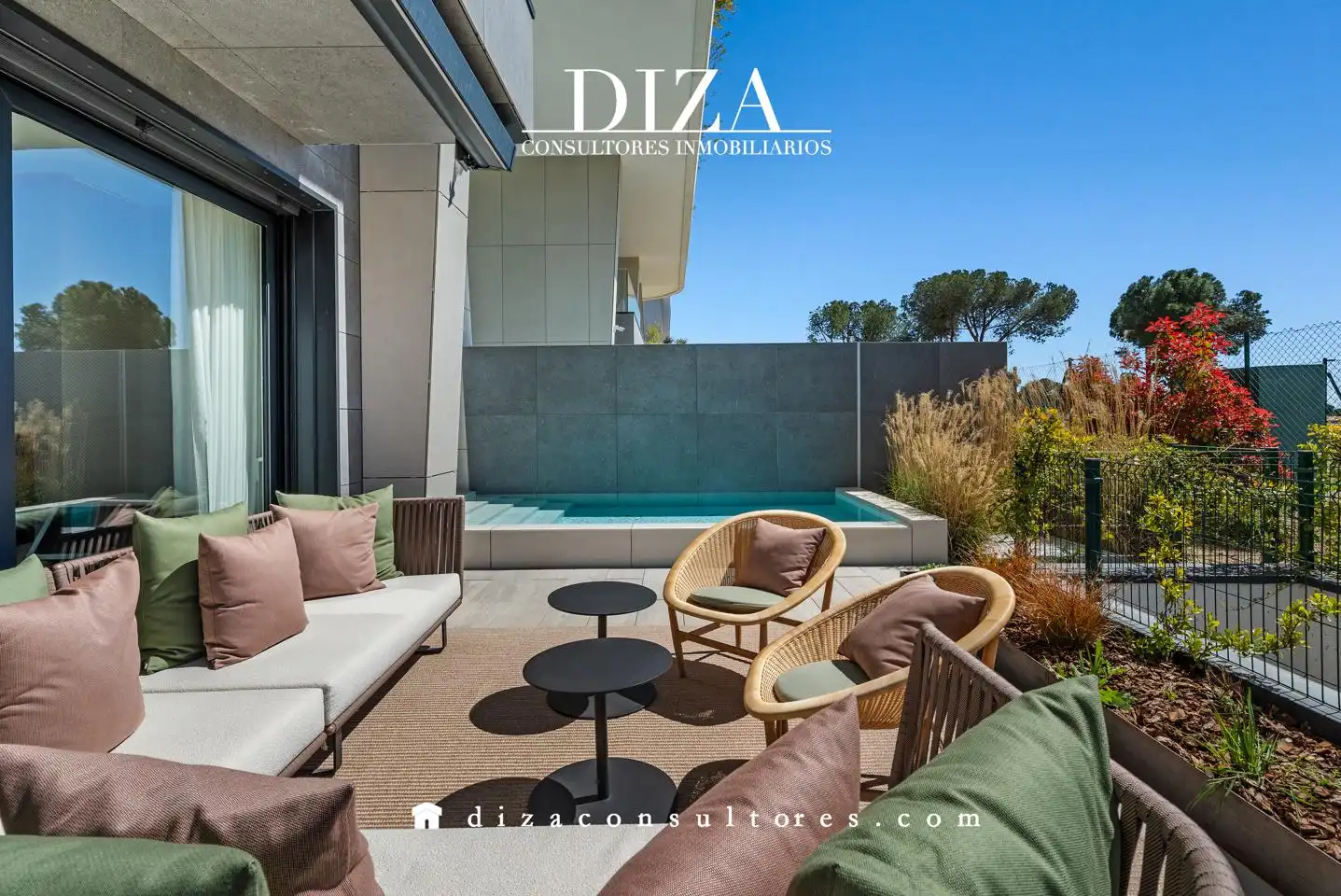 Terrace of Duplexes for sale in Pozuelo de Alarcón  with Air Conditioner, Heating and Private garden