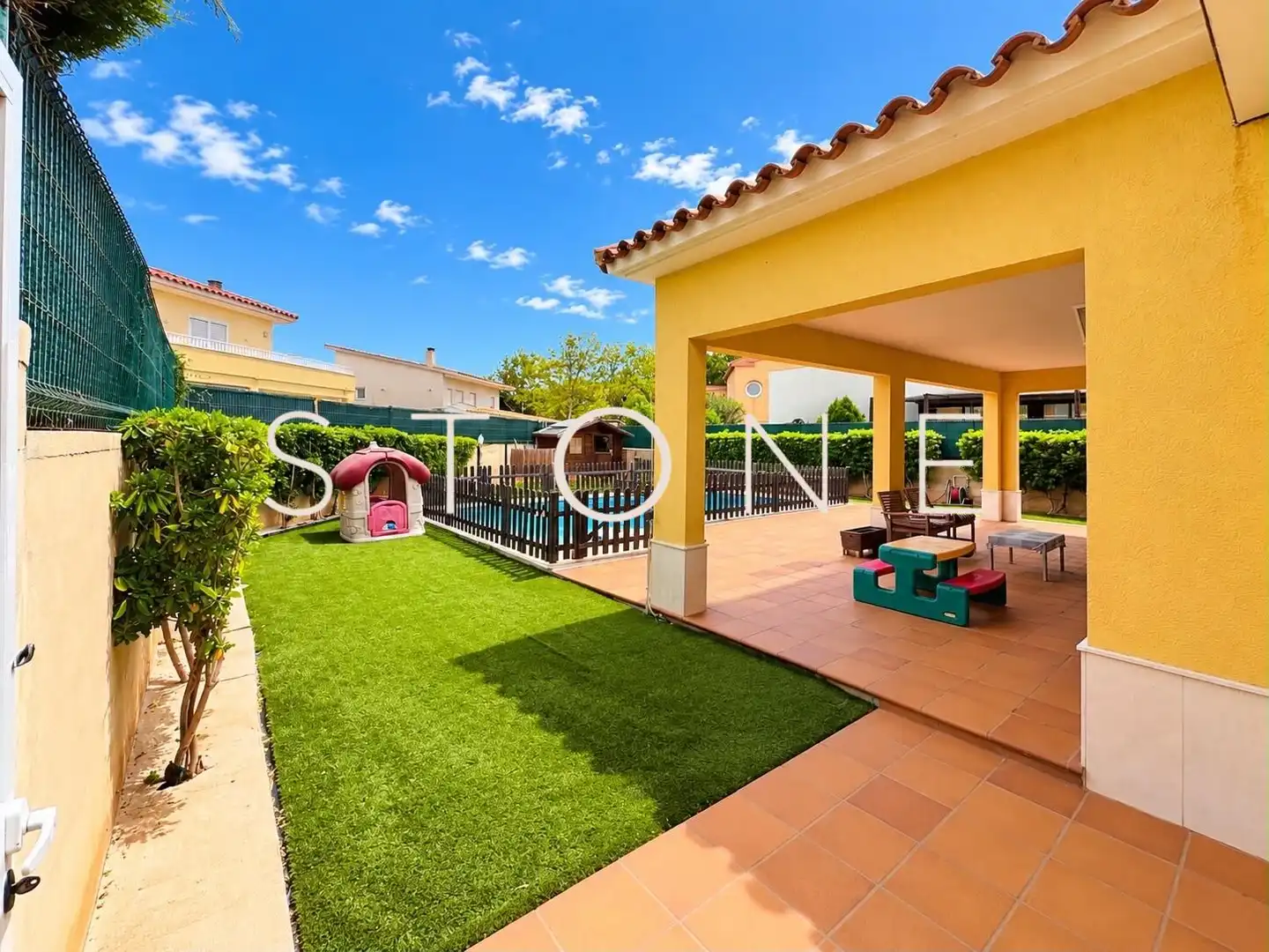 Casa amb piscina en venda a Llucmaçanes, imagen 3