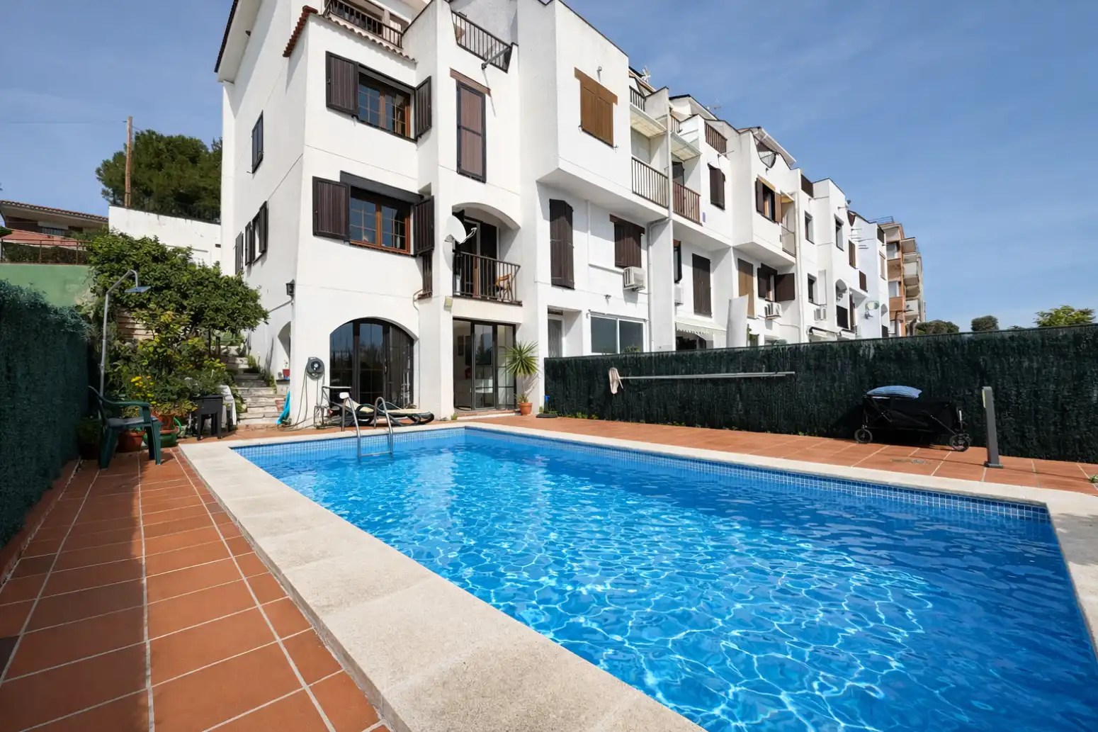 Swimming pool of Detached homes for sale in El Vendrell  with Air Conditioner, Heating and Terrace