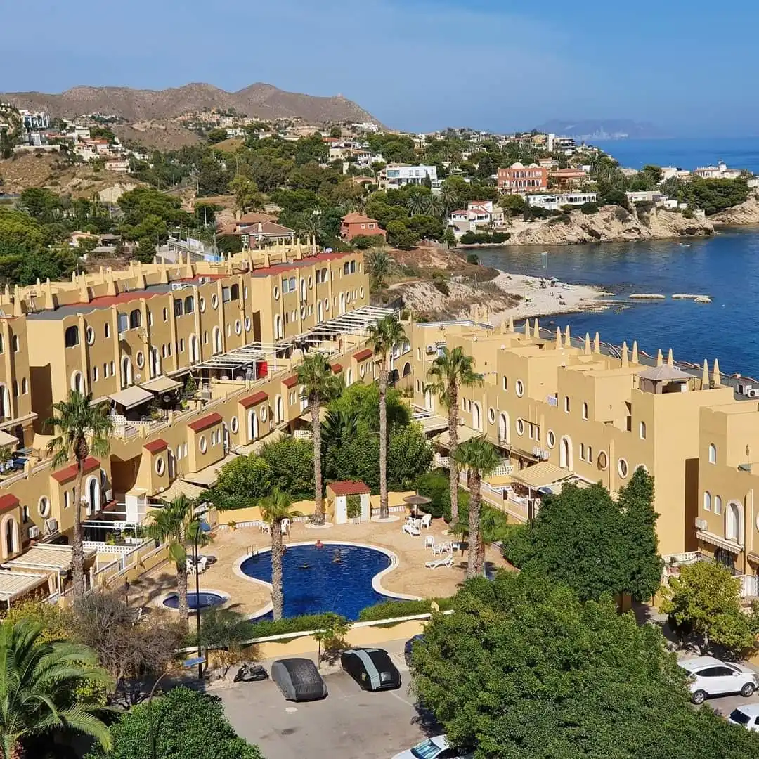 Detached homes for rent in Calle Dentol, Pueblo Español - Coveta Fumá