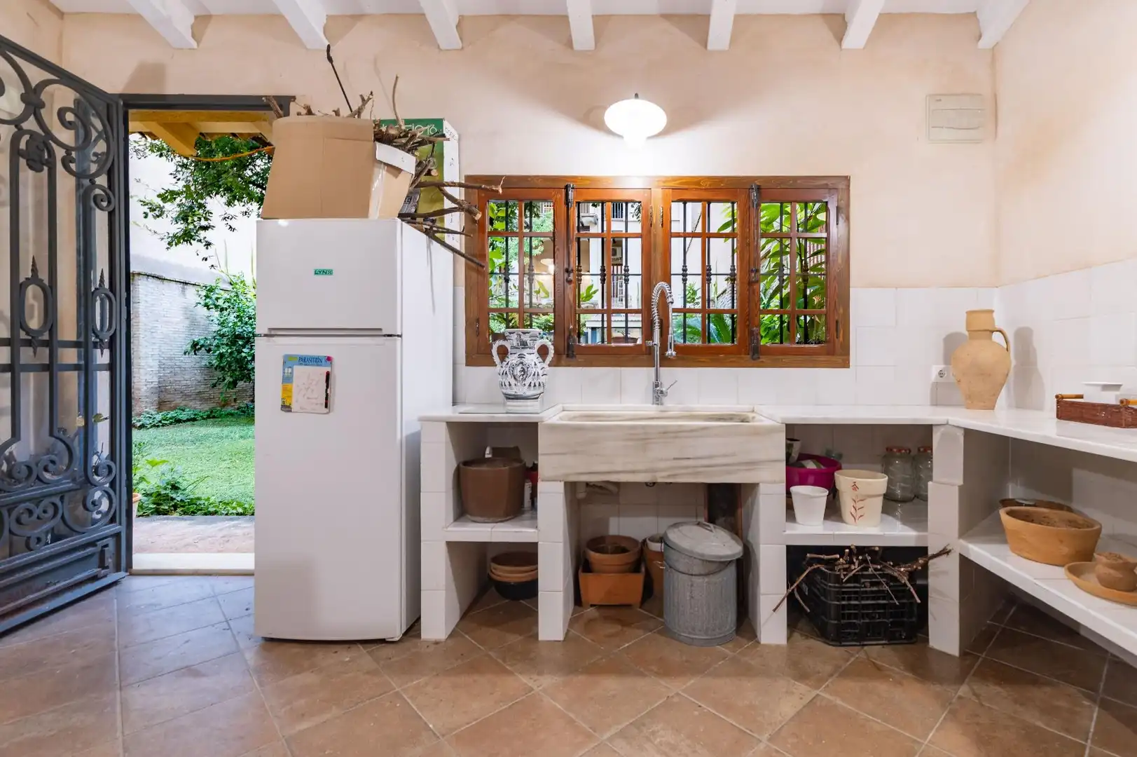 Kitchen of Houses for sale in Xàtiva  with Air Conditioner, Private garden and Terrace