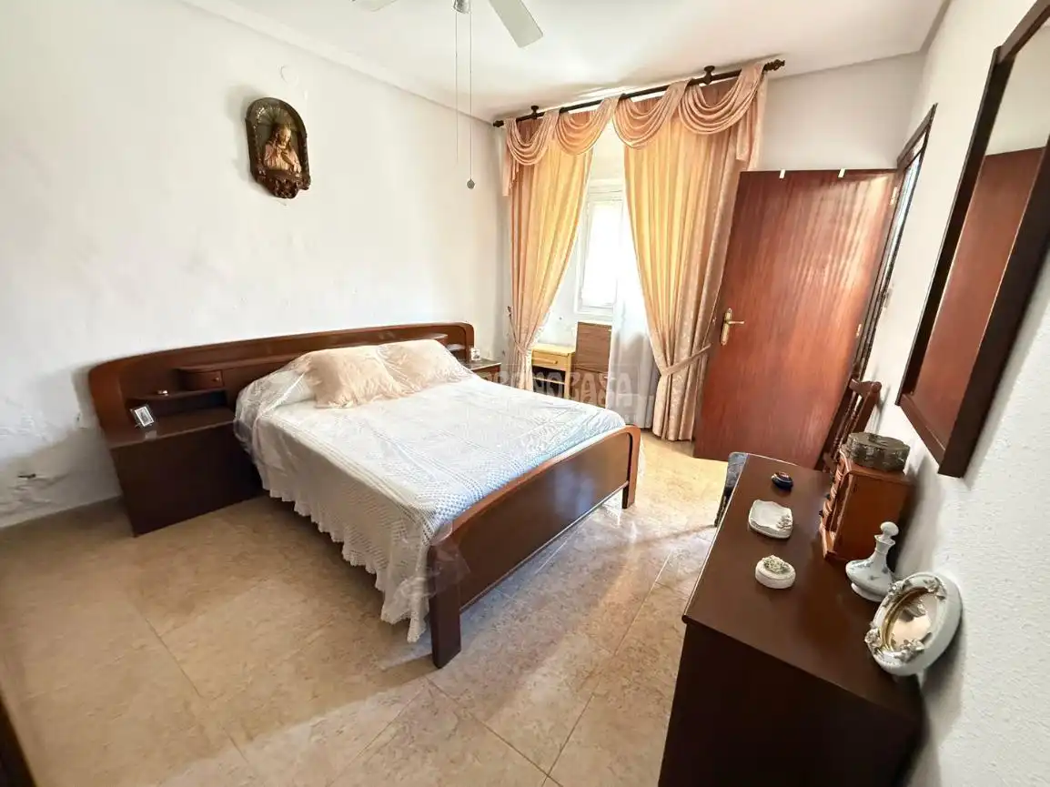 Habitación de Casa o chalet en venta en Martos