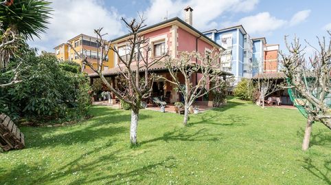Foto 2 de Casa o xalet en venda a Avenida Fernandez Vallejo, 55, Tanos, Torrelavega