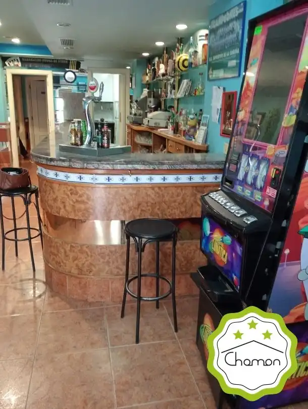 Local comercial en venta en Bagatza - San Vicente