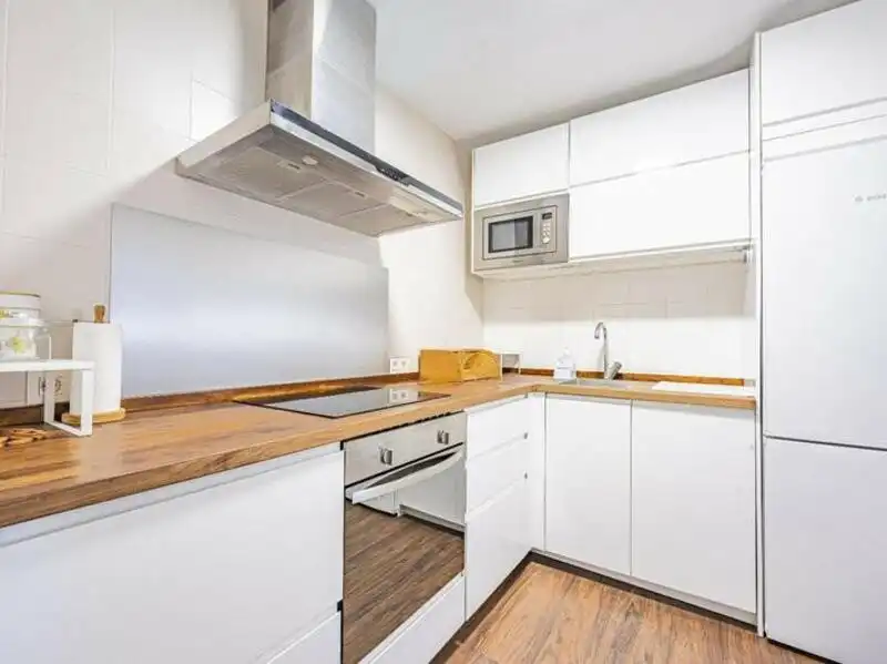 Cuina de Planta baixa de lloguer en Marbella amb Aire condicionat, Calefacció i Terrassa