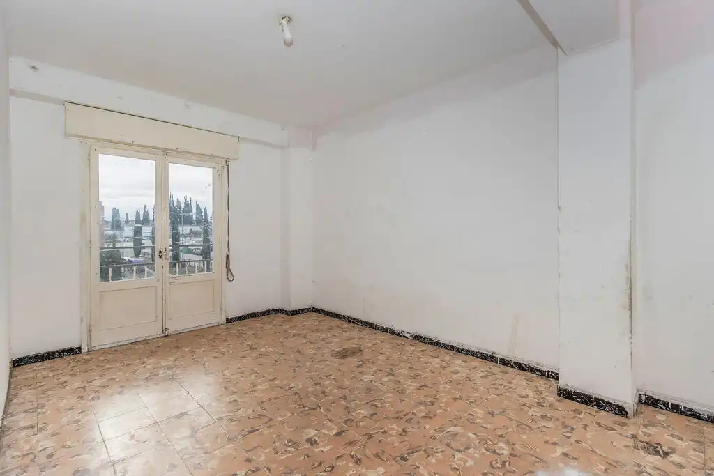 Piso en venta en C/ Aneto, Barbastro