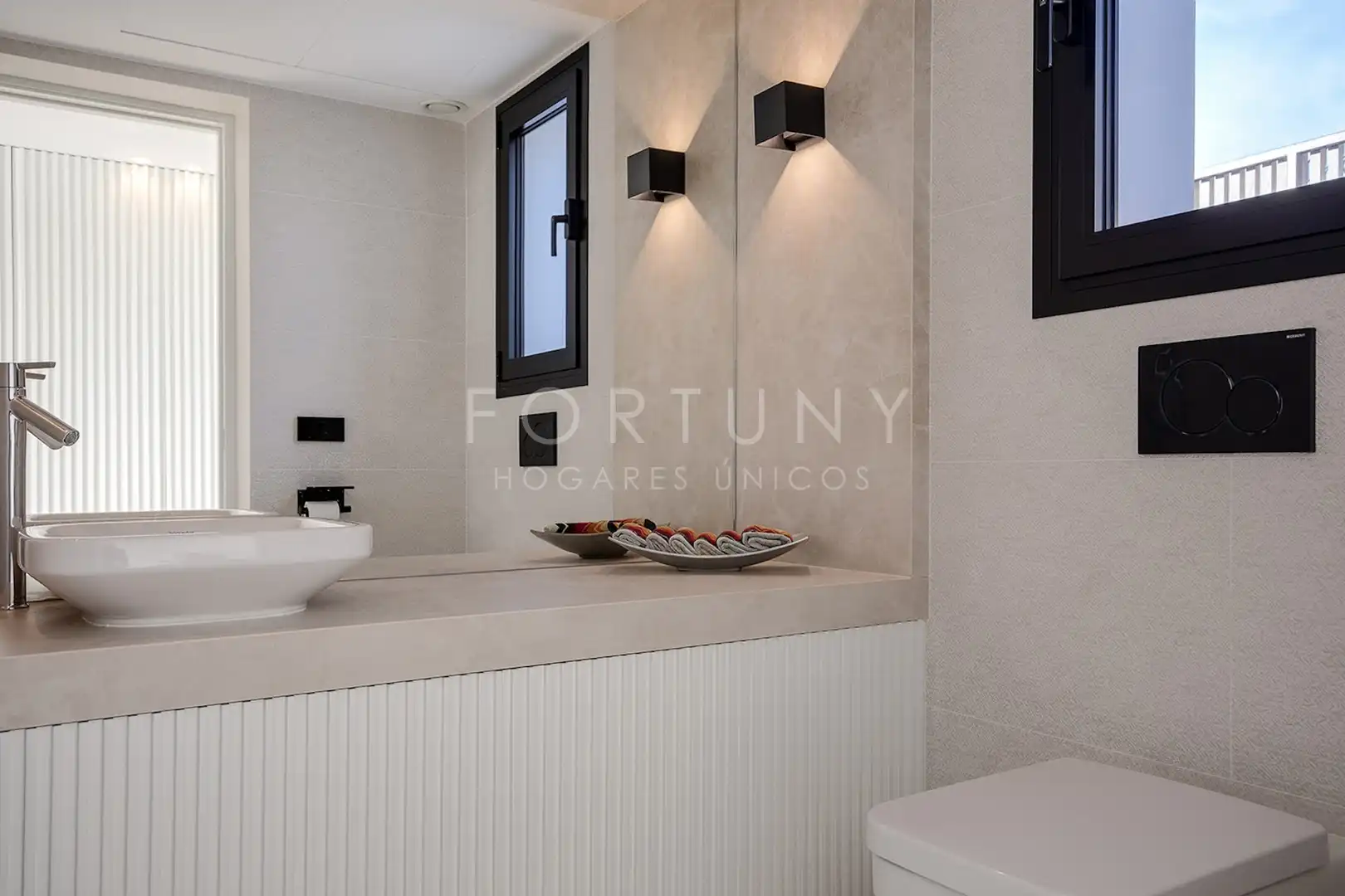 Baño de Casa o chalet en venta en Marbella con Aire acondicionado, Calefacción y Jardín privado