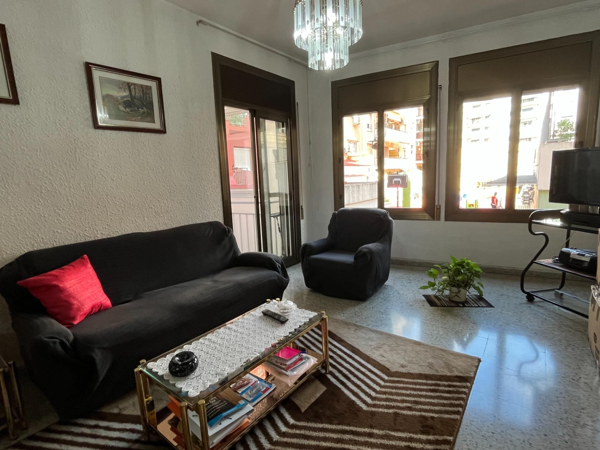 Living room of Flat for sale in  Barcelona Capital  with Terrace and Balcony