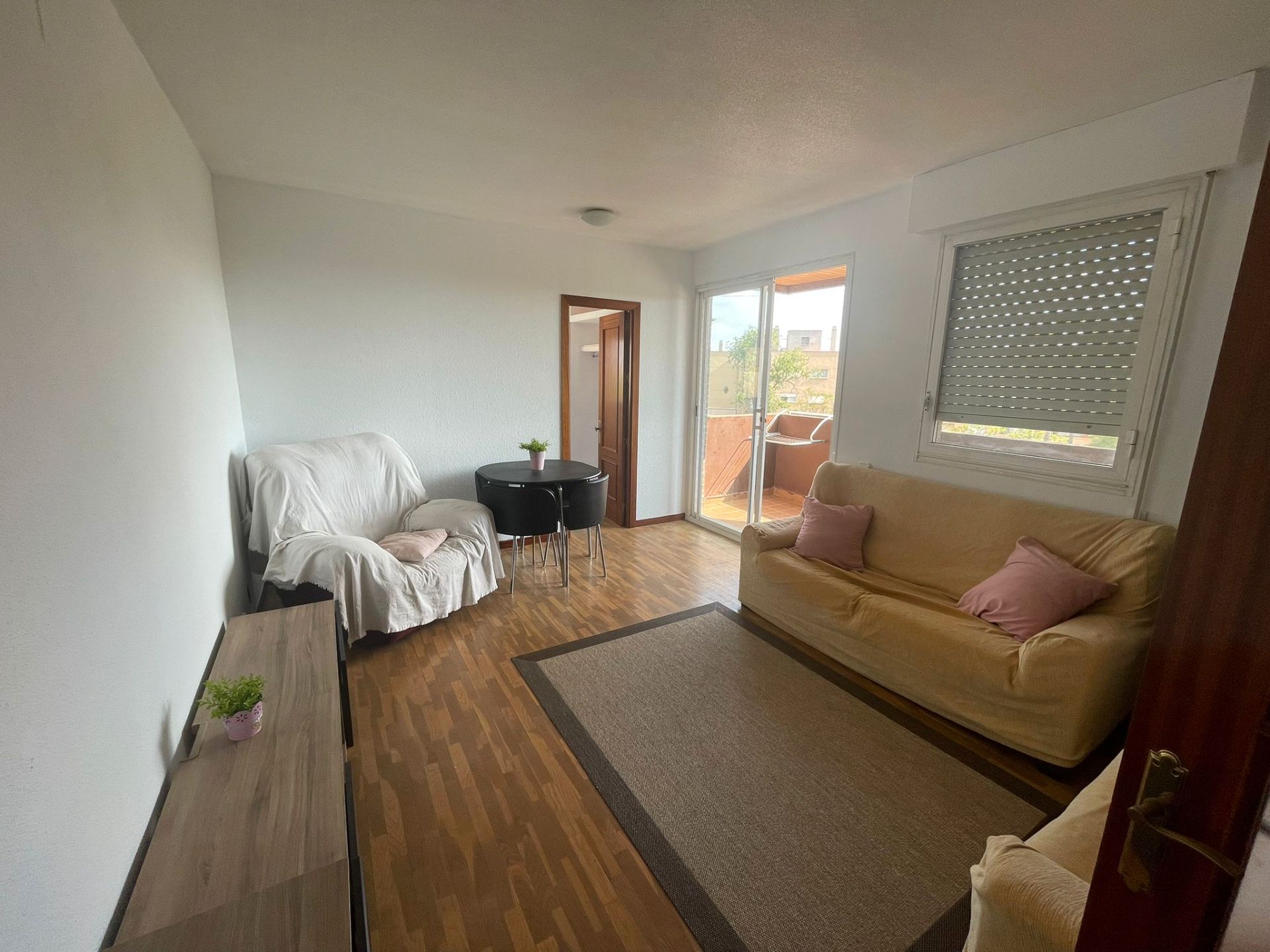 Living room of Flat for sale in Cartagena  with Air Conditioner, Heating and Parquet flooring
