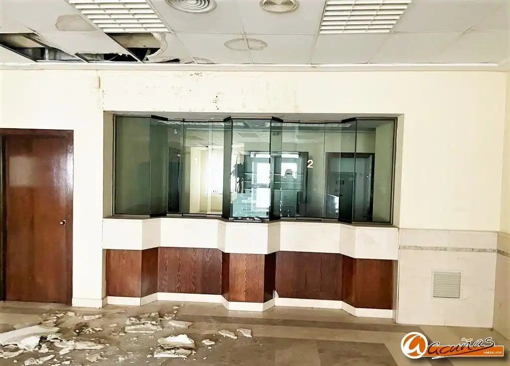 Local comercial en alquiler en Calle Infante Don Fernando, imagen 8