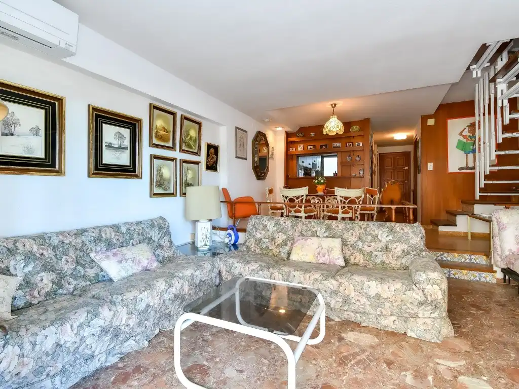 Apartment with lift for sale in Paseo Maritim Neptu 95, imagen 3