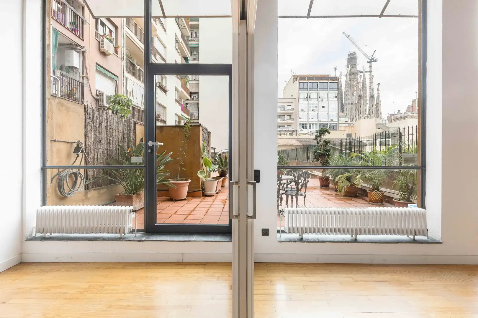 Terrasse von Büro zum Verkauf in Barcelona mit Klimaanlage und Terrasse