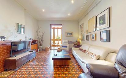 Living room of Flat for sale in  Barcelona Capital  with Air Conditioner, Terrace and Balcony