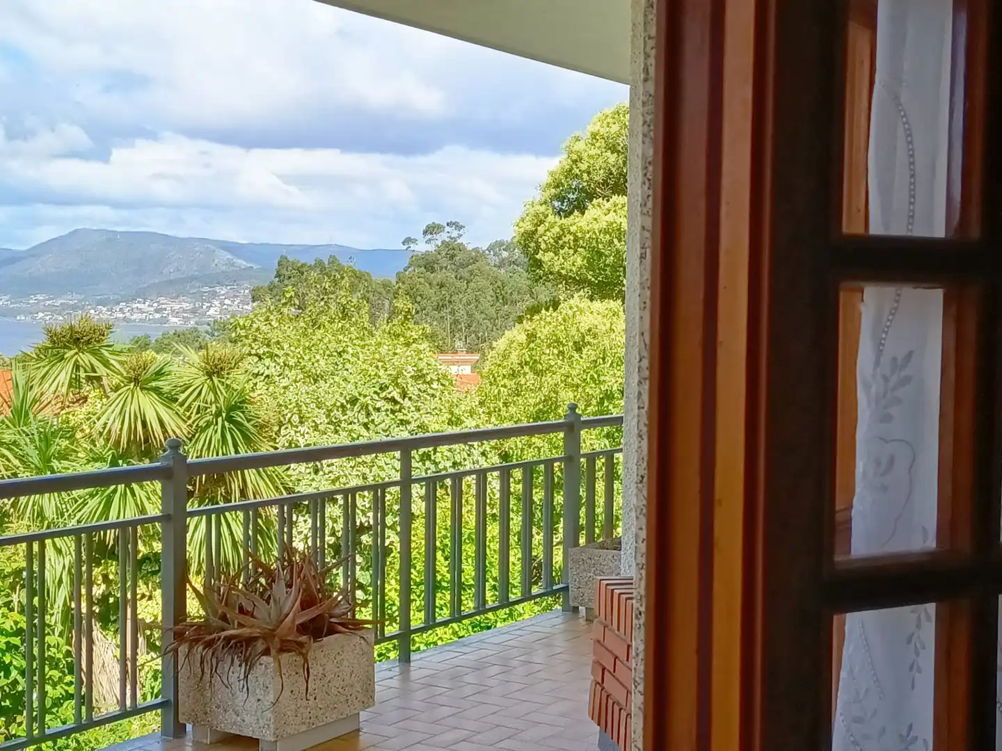 Terraza de Casa o chalet de alquiler en A Guarda   con Calefacción, Jardín privado y Parquet
