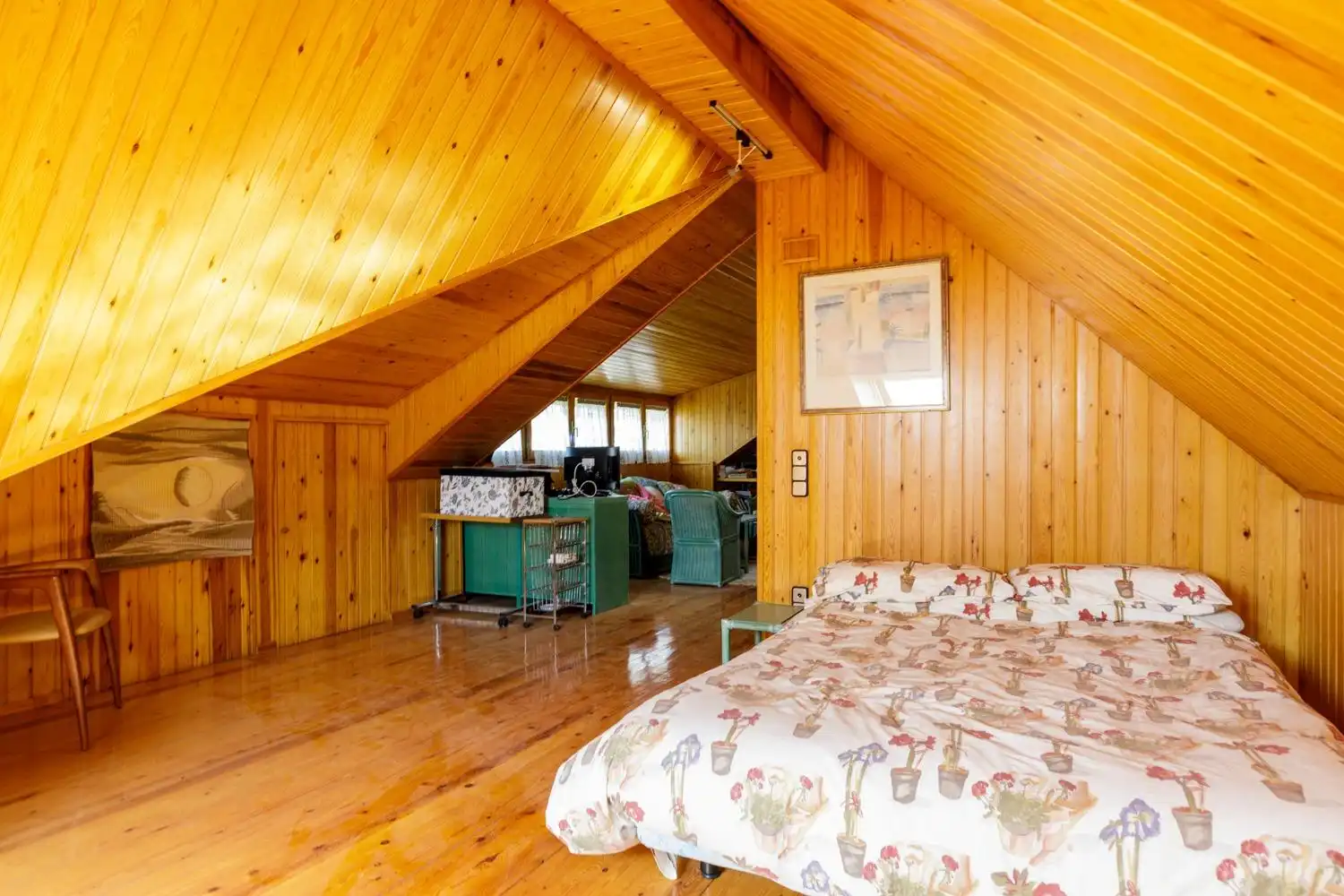 Bedroom of Houses for sale in Zaragoza  with Air Conditioner, Heating and Private garden