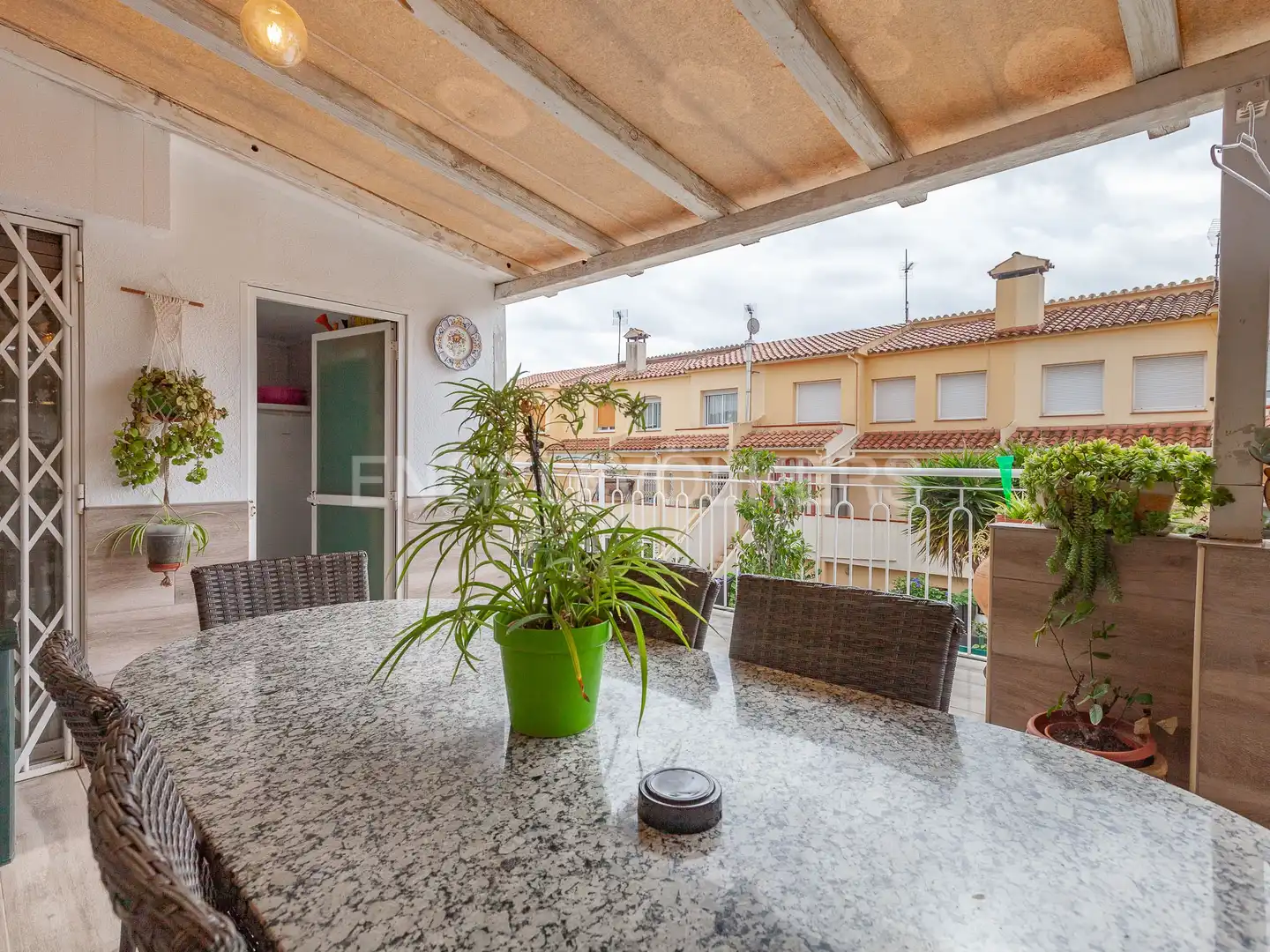 Terraza de Casa adosada en venta en Pineda de Mar con Aire acondicionado, Calefacción y Terraza