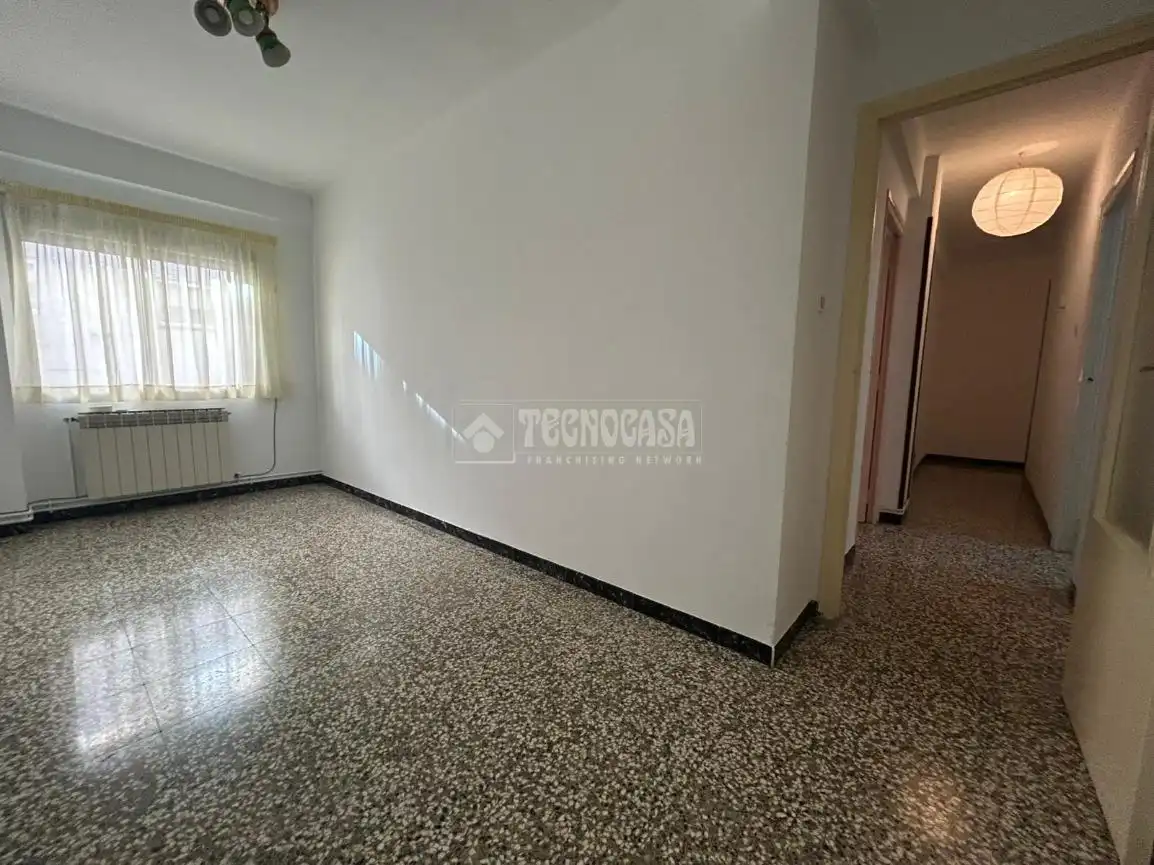 Wohnung zum Verkauf in Zaragoza mit Heizung