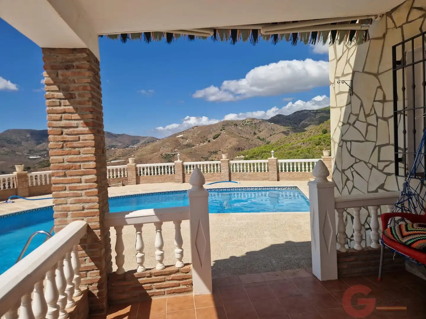 Casa rústica con piscina en venta en Molvízar, imagen 3
