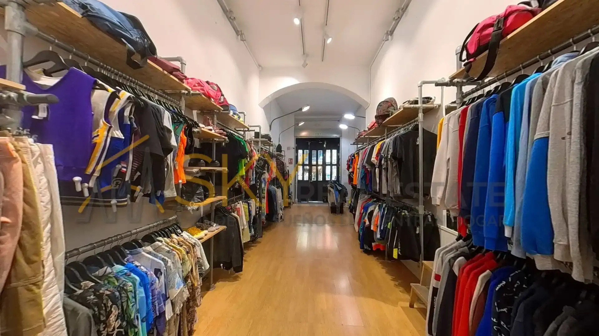Local en venta en Madrid