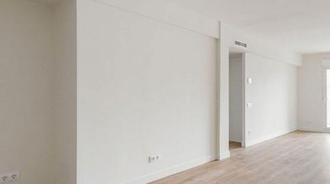 Foto 5 de Piso en venta en Calle Carballino, Campamento,  Madrid Capital