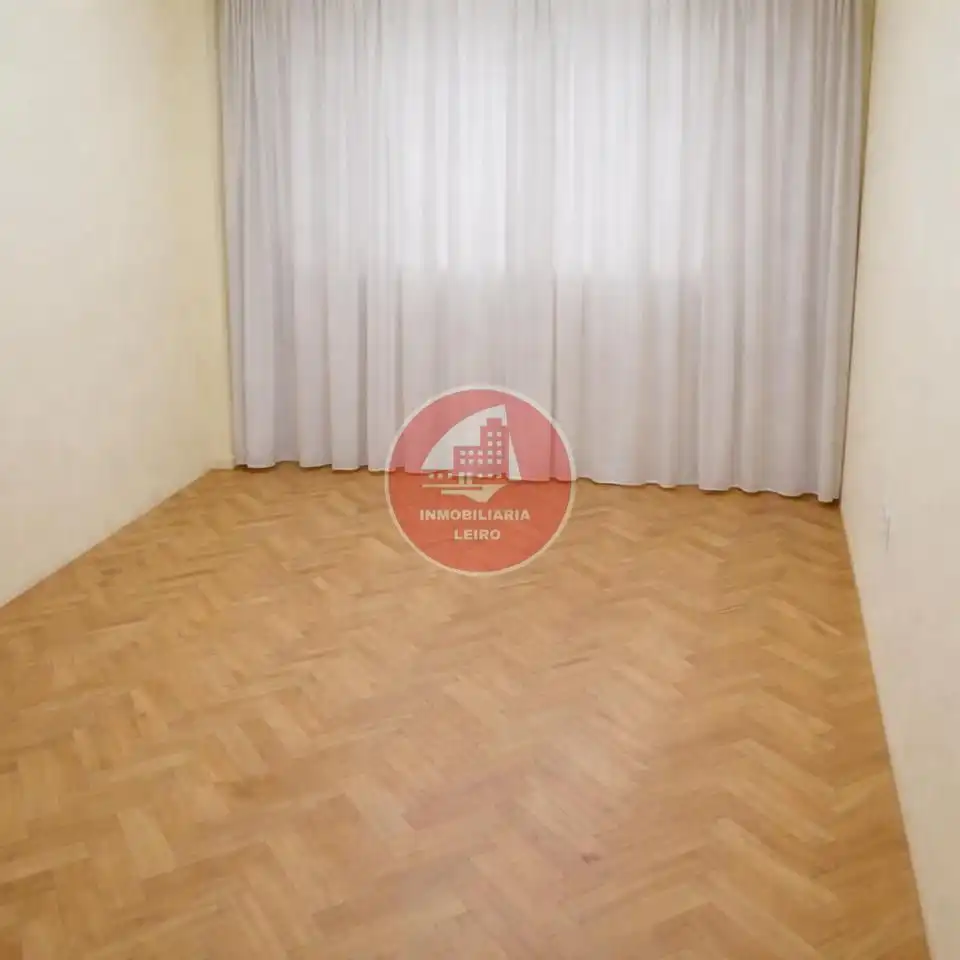Bedroom of Flat for share in Vigo 