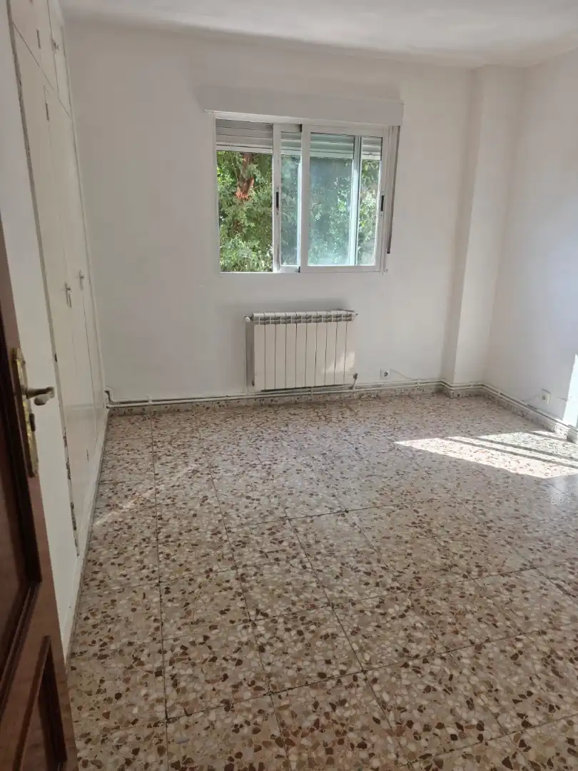 Schlafzimmer von Wohnung zum Verkauf in Madrid mit Heizung, Terrasse und Abstellraum
