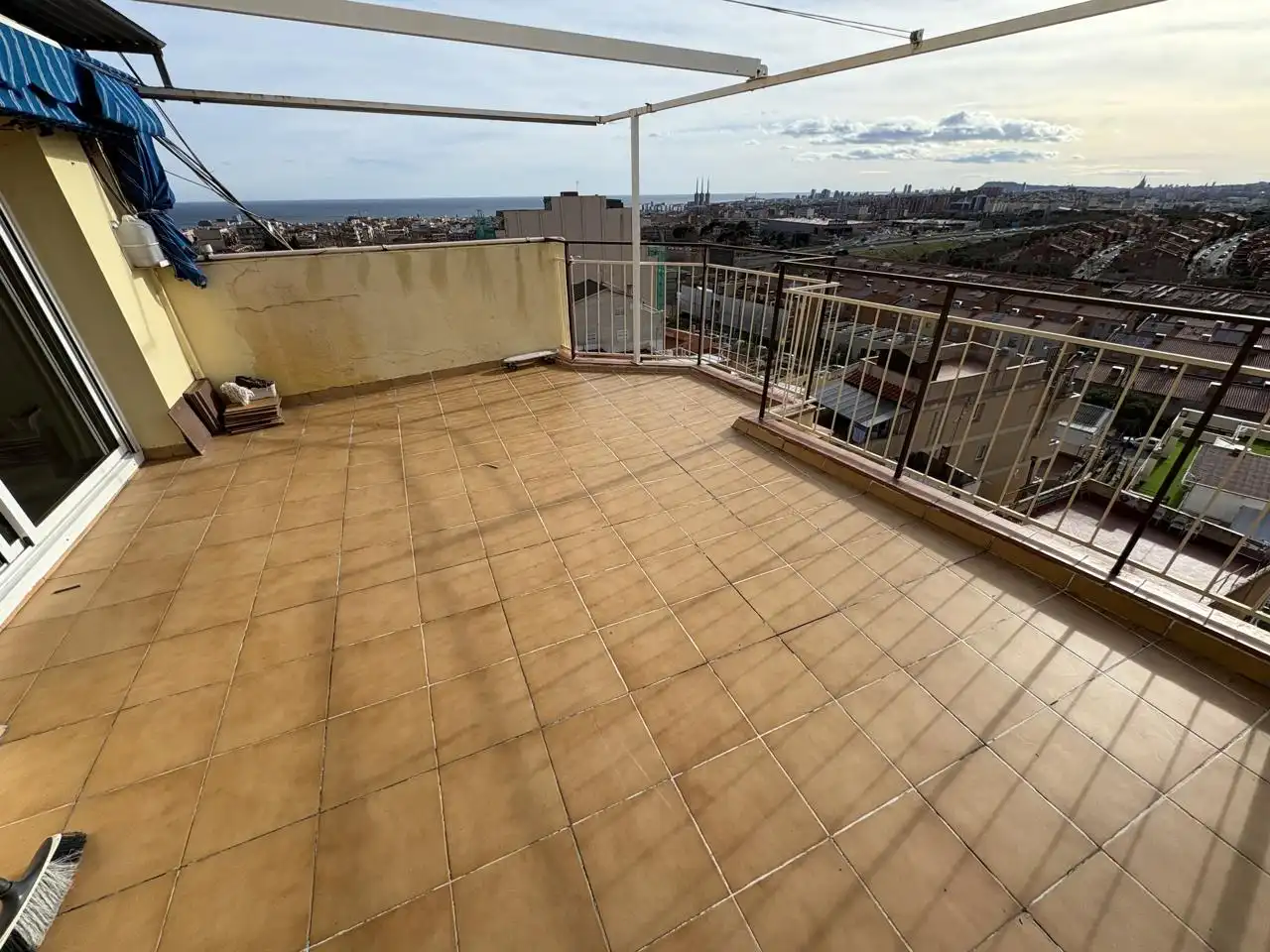 Terraza de Piso en venta en Badalona con Aire acondicionado y Terraza