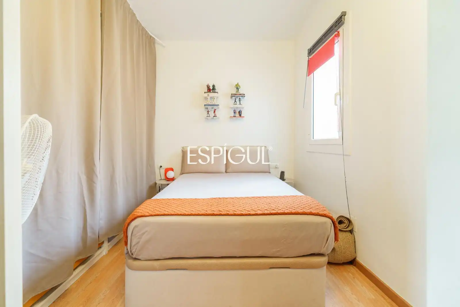Schlafzimmer von Wohnung zur Miete in Sants - Montjuïc