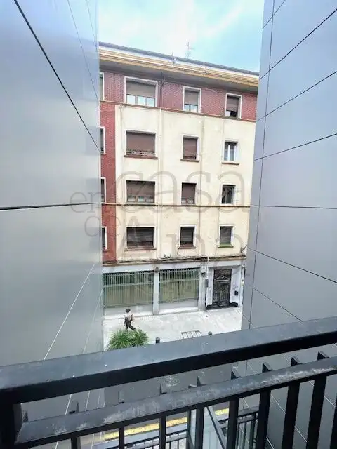 Exterior view of Flat for sale in Deusto