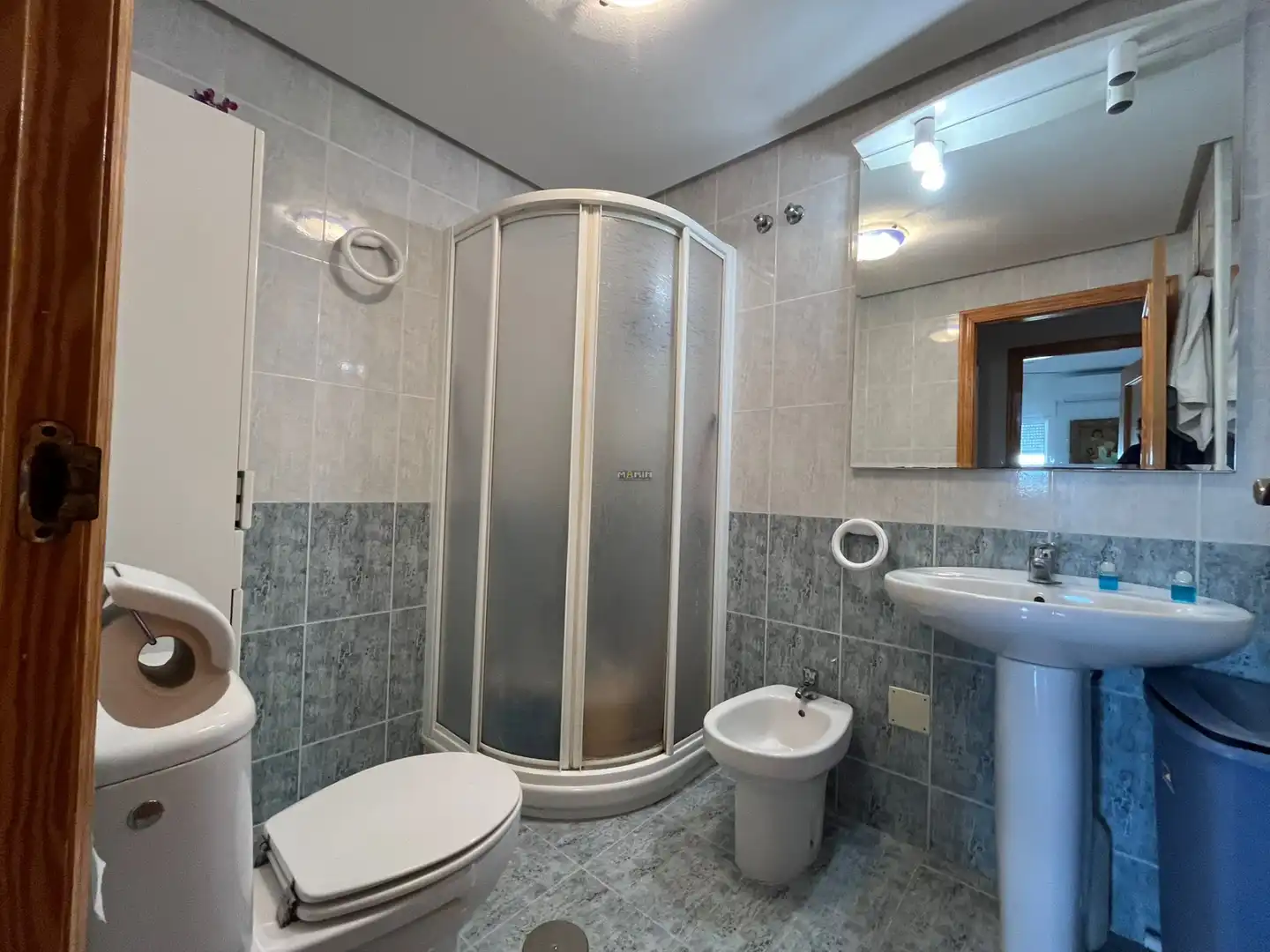 Bathroom of Apartments for sale in Cartagena  with Air Conditioner, Balcony and Community pool
