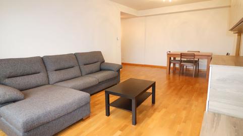 Foto 2 de Piso de alquiler en Ingeniero Alejandro Mendizabal, Salburua - Arantzabela, Araba - Álava