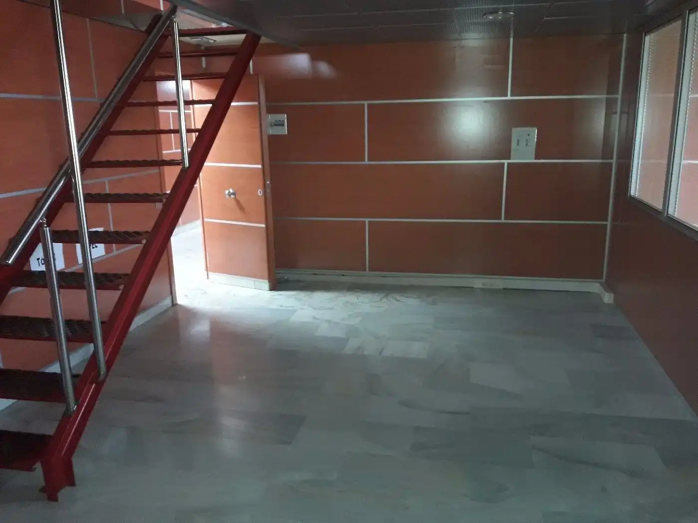 Oficina de alquiler en Rubí con Aire acondicionado