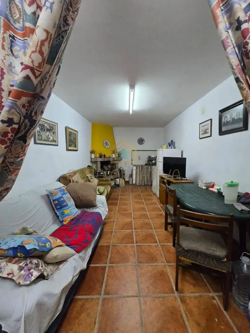 Sala d'estar de Casa o xalet en venda en Atzeneta del Maestrat amb Aire condicionat i Terrassa