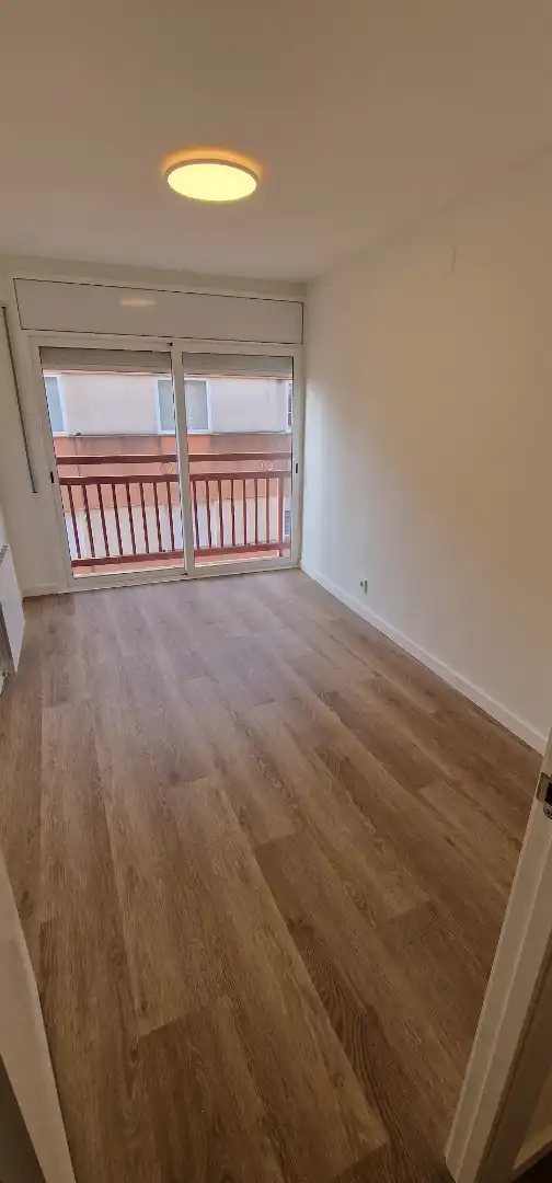 Habitación de Piso en venta en Mollet del Vallès con Aire acondicionado, Calefacción y Parquet