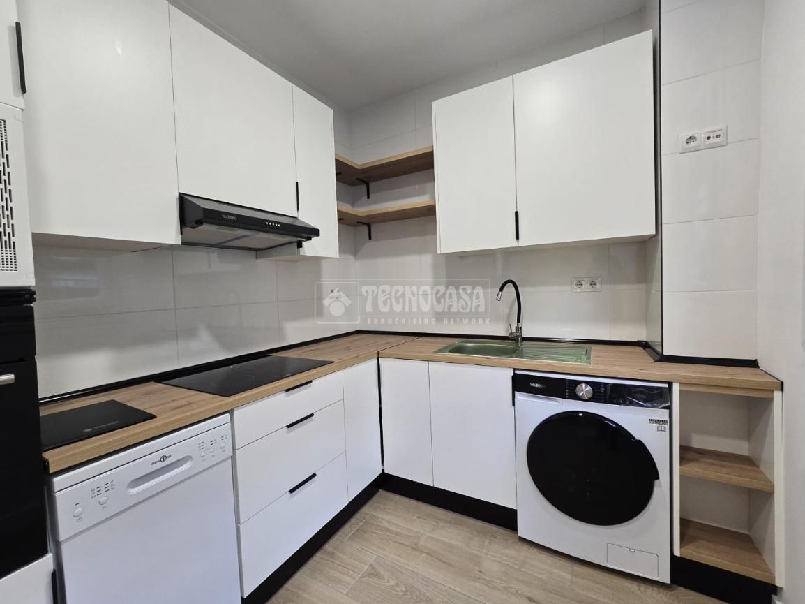 Cocina de Piso en venta en Leganés con Calefacción